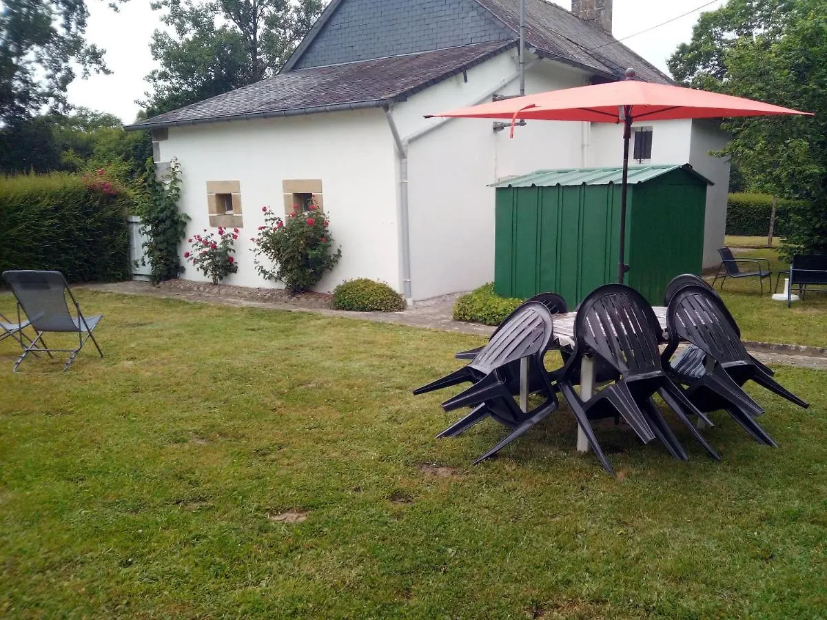 Maison De L'Ecluse Rostrenen Holiday home